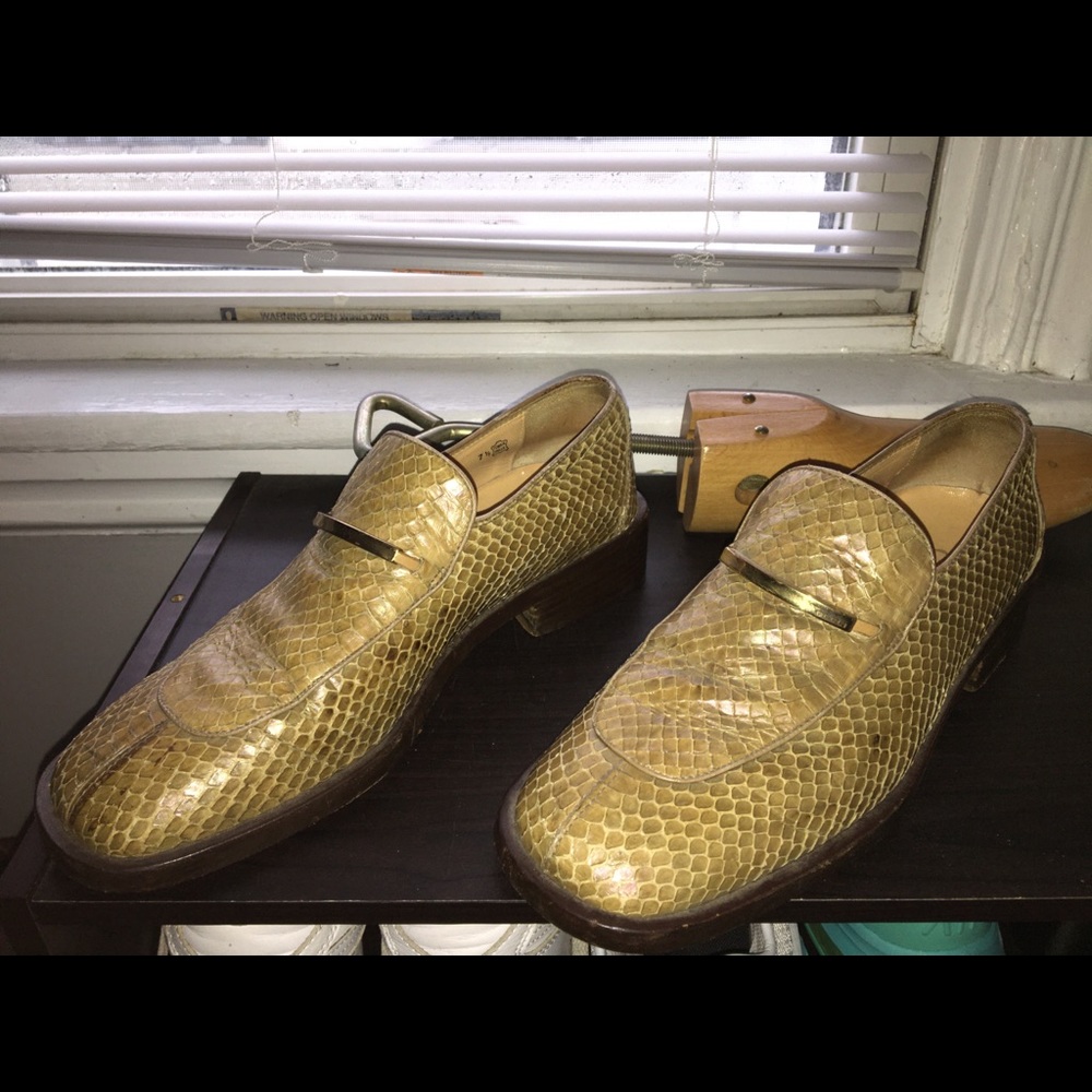 Vintage Gucci Shoes- Snakeskin